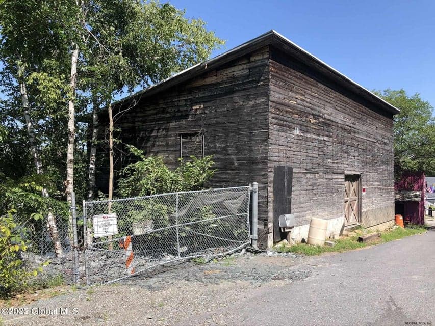 76 N Williams Street, Whitehall, NY, photo 4