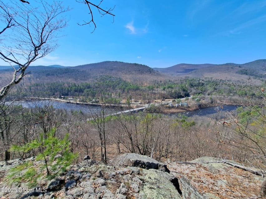 L57 NY-28, Chester, NY, photo 1