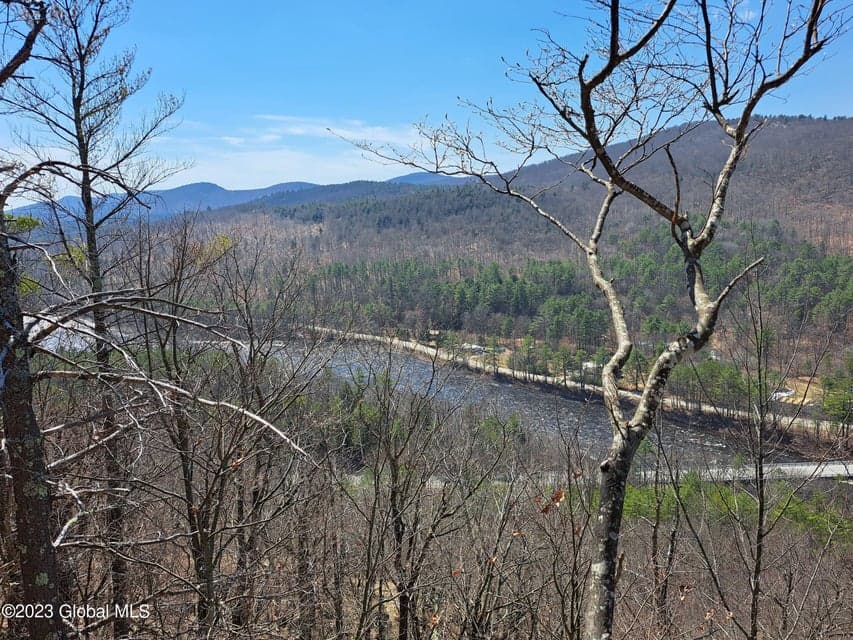 L57 NY-28, Chester, NY, photo 3