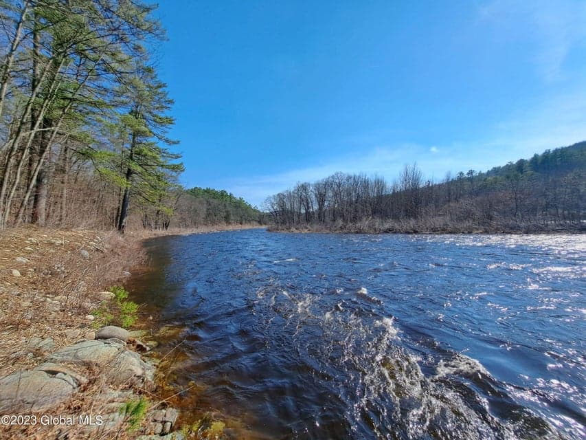 L57 NY-28, Chester, NY, photo 4