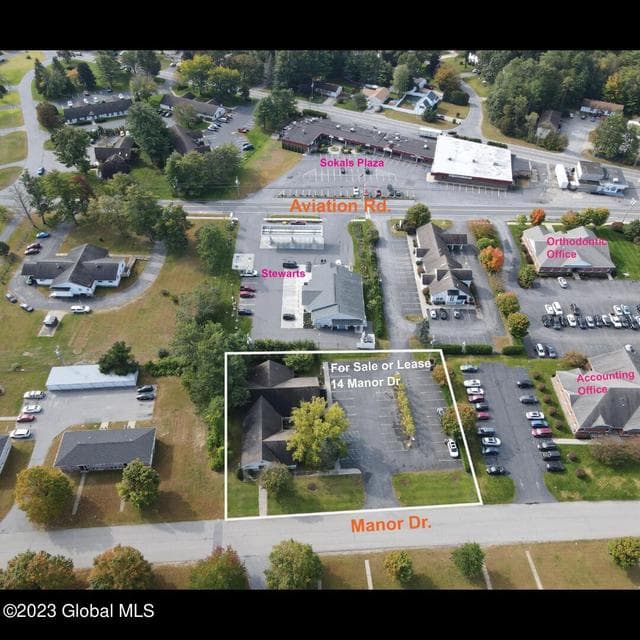 14 Manor Drive, photo 1
