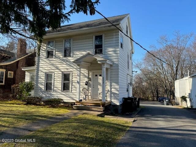2117/2119 Burdett Avenue, photo 5