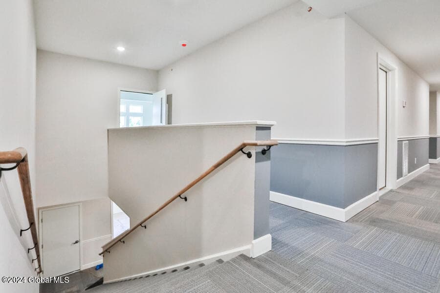 30 Pine Lane, Albany, NY, photo 5