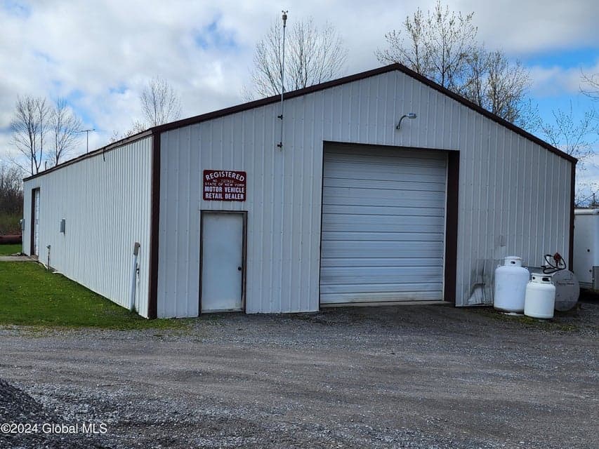 1382 Carlisle Road, Root, NY, photo 3