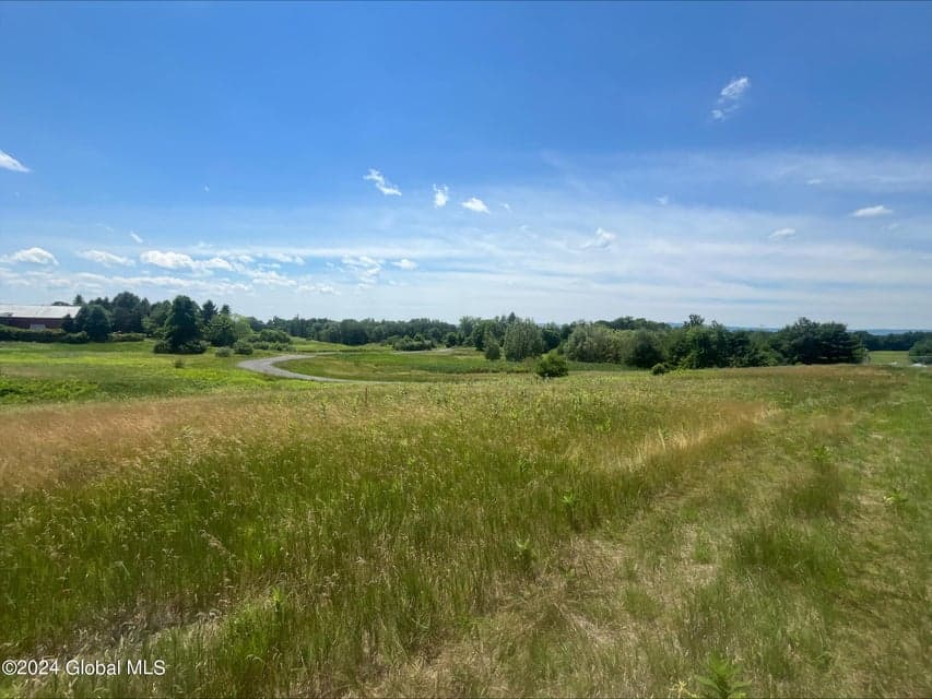 553 Krumkill Road, photo 5