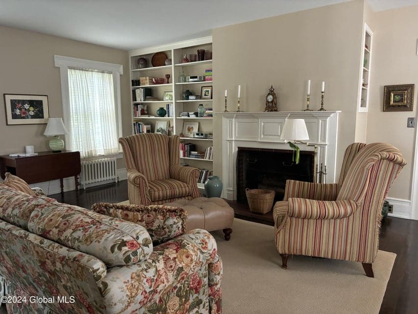 113 S William Street, photo 2
