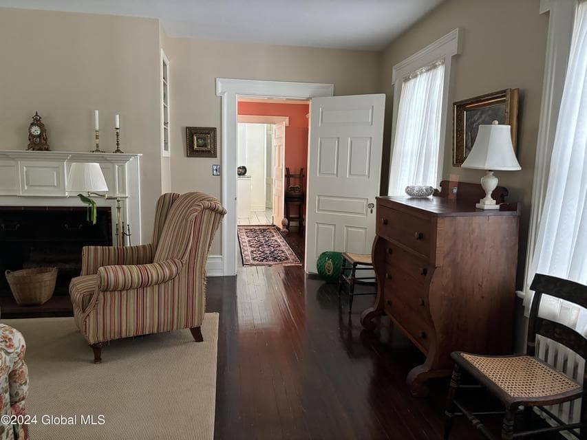 113 S William Street, photo 3