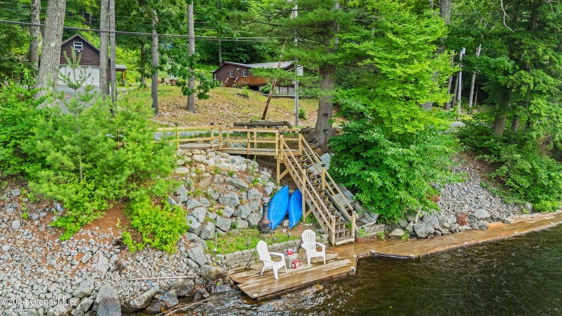 740 E River Drive, photo 1