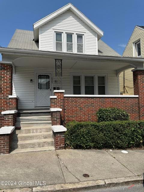 2303-2305 15th Street, Troy, NY, photo 1