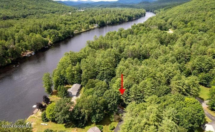 L20 White Birch Drive, Lake Luzerne, NY, photo 2