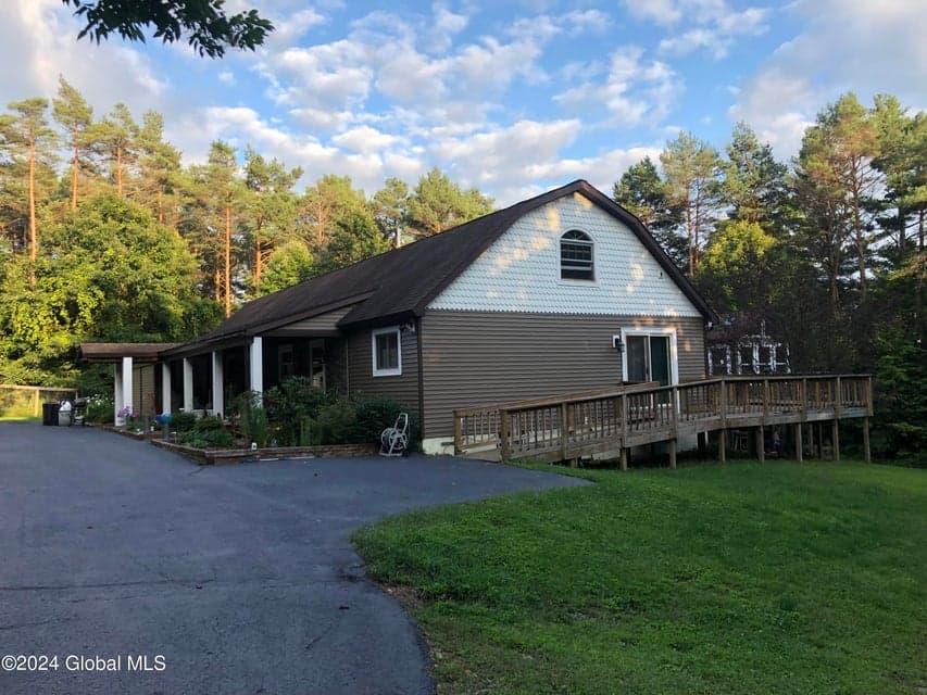 2842 Plank Road, Moriah, NY, photo 2