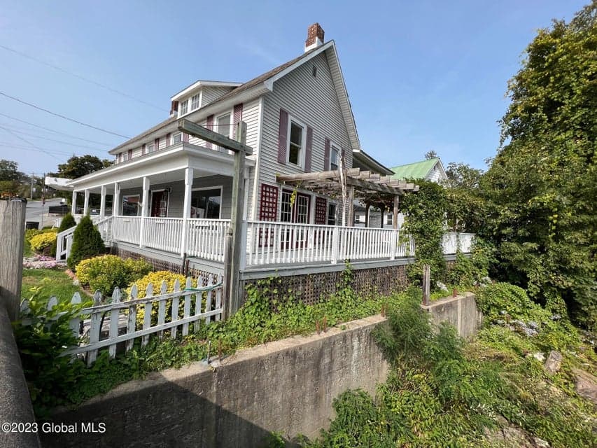 75 Montcalm Street, photo 3