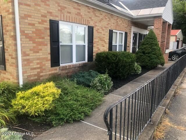 527 N Perry Street, Johnstown, NY, photo 2