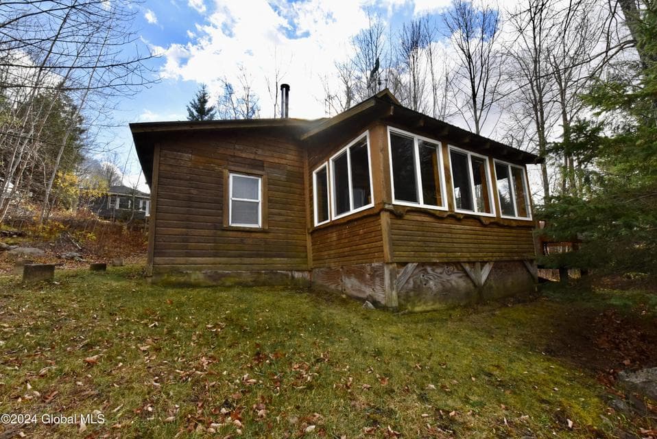 2 Mountain Street, photo 2