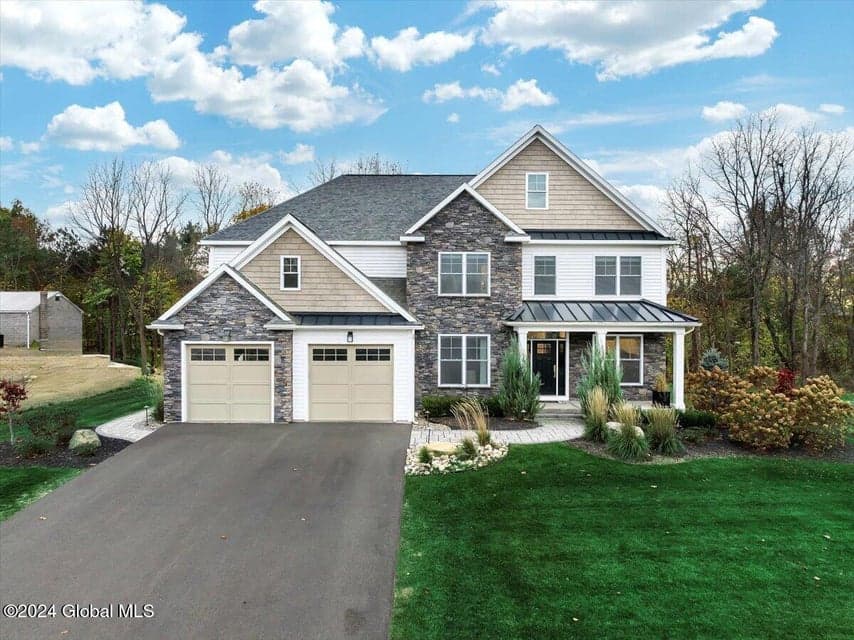 3 Essie Lane, North Greenbush, NY, photo 2
