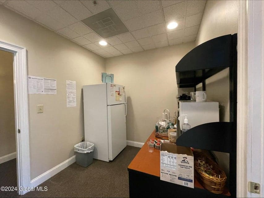621 Columbia Street, Cohoes, NY, photo 4