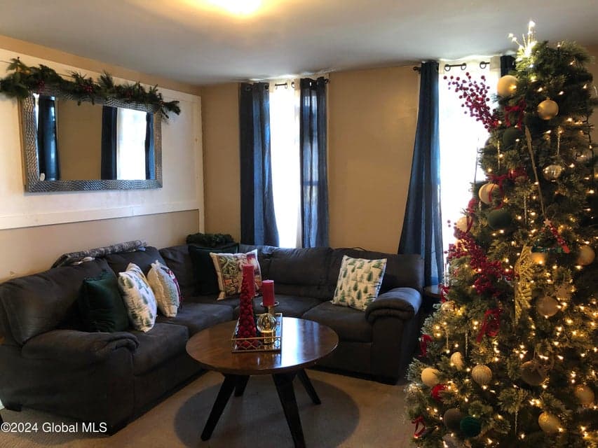 250 E Main Street, Amsterdam, NY, photo 5