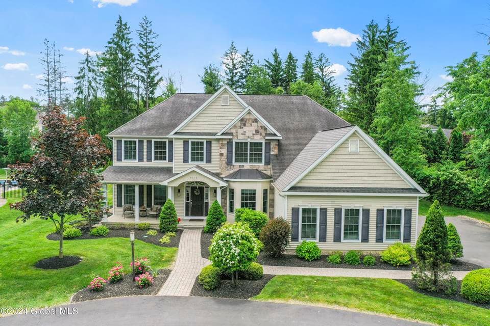 4056 Windsor Drive, Niskayuna, NY, photo 1