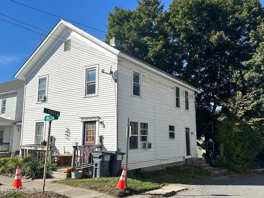 7 Willow Street, photo 1