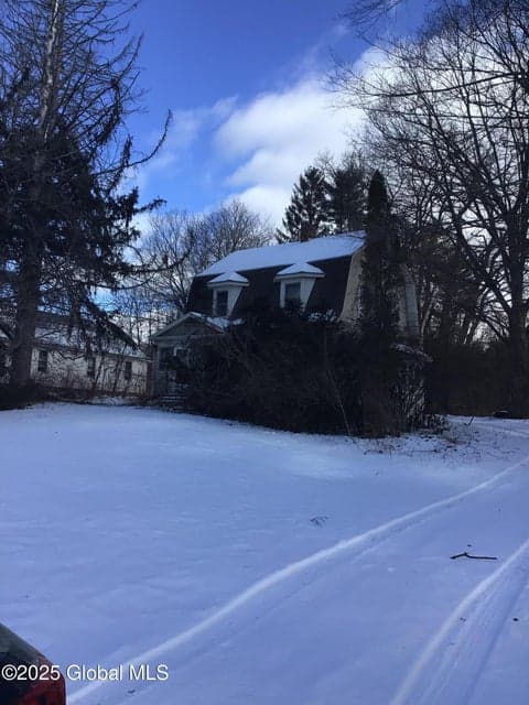 546-548 Maple Avenue, Wilton, NY, photo 5