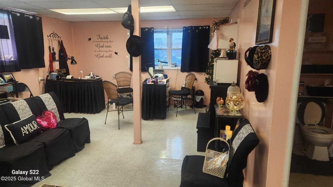 85 N Main Street, Mechanicville, NY, photo 4