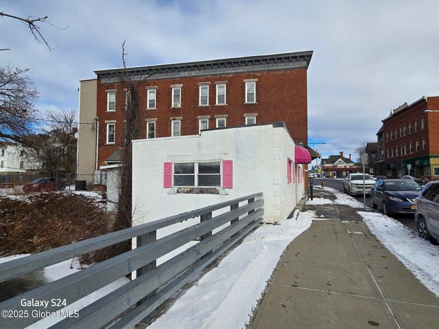 85 N Main Street, Mechanicville, NY, photo 2