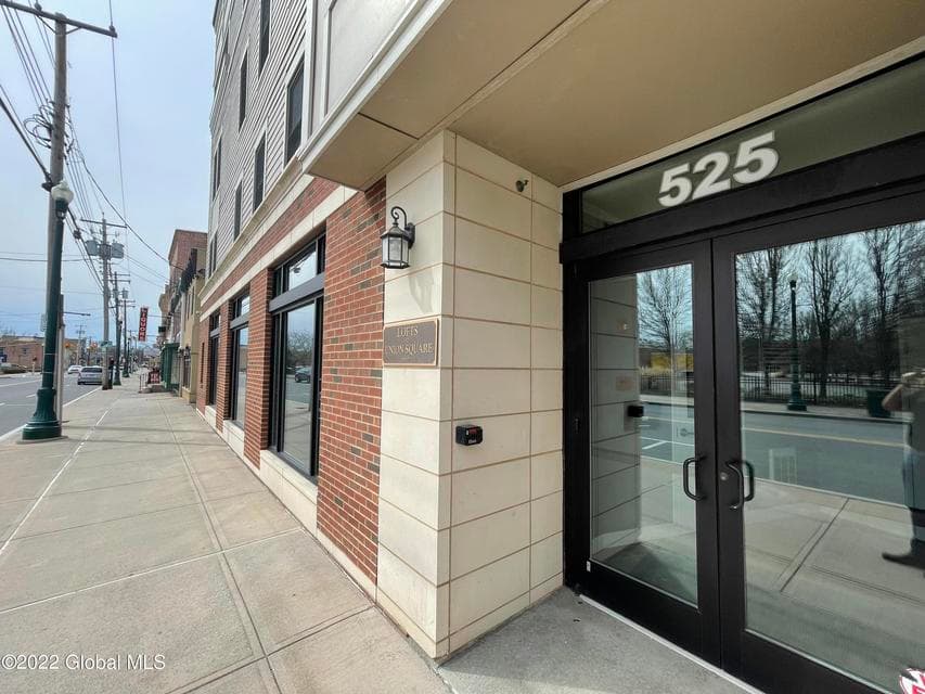 525 Union Street, Schenectady, NY, photo 3