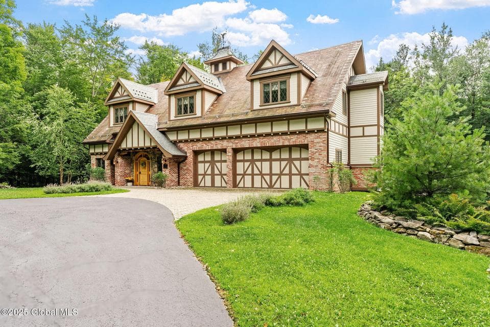 222 Alps Mountain Road, Nassau, NY, photo 2