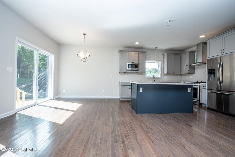 5 Blue Aster Lane, photo 3