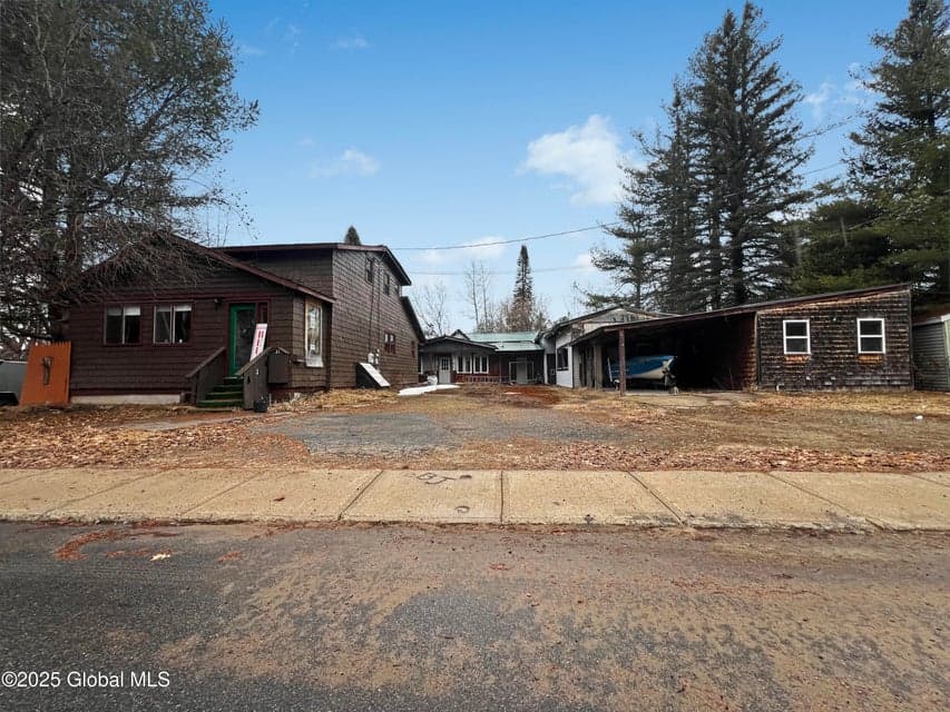 37 Water Street, Tupper Lake, NY, photo 1