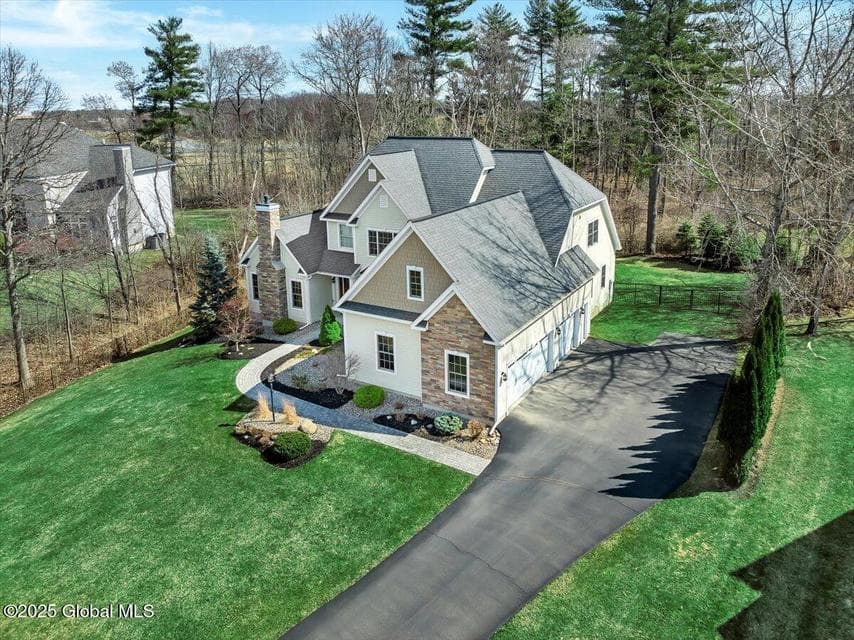 240 Menlo Park Road, Niskayuna, NY, photo 2