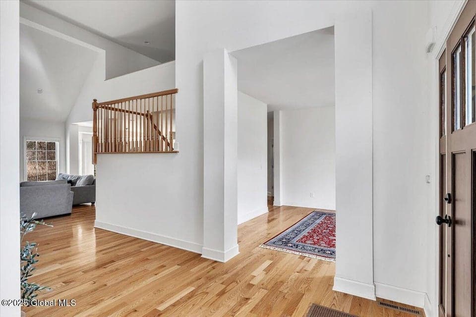 240 Menlo Park Road, Niskayuna, NY, photo 4