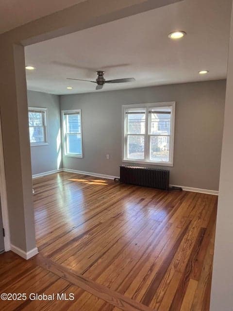 2327 12th Avenue, photo 4