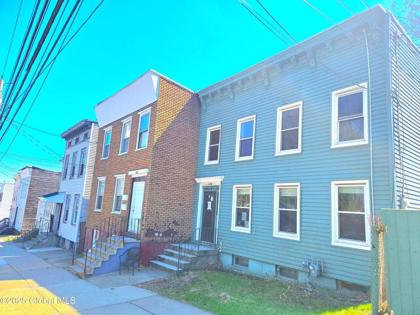 124 2nd Avenue, photo 2