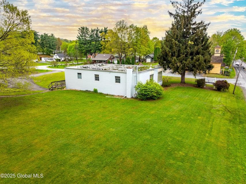 100 Eastover Road, Schaghticoke, NY 12182, photo 5