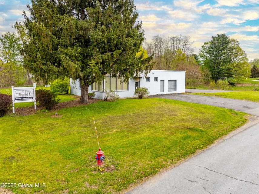 100 Eastover Road, Schaghticoke, NY 12182, photo 2