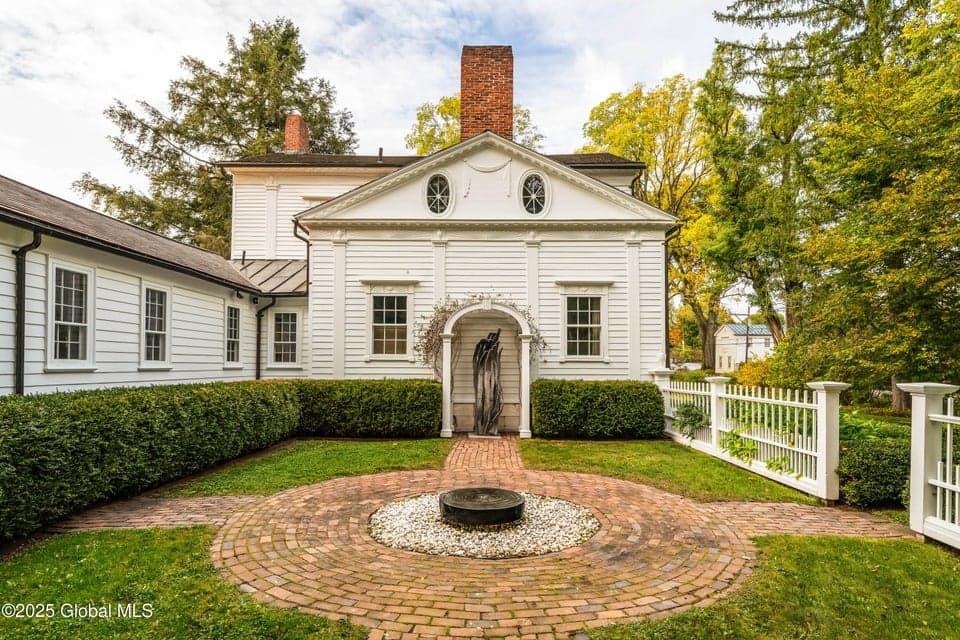 2705 County Route 9, Chatham, NY, photo 3