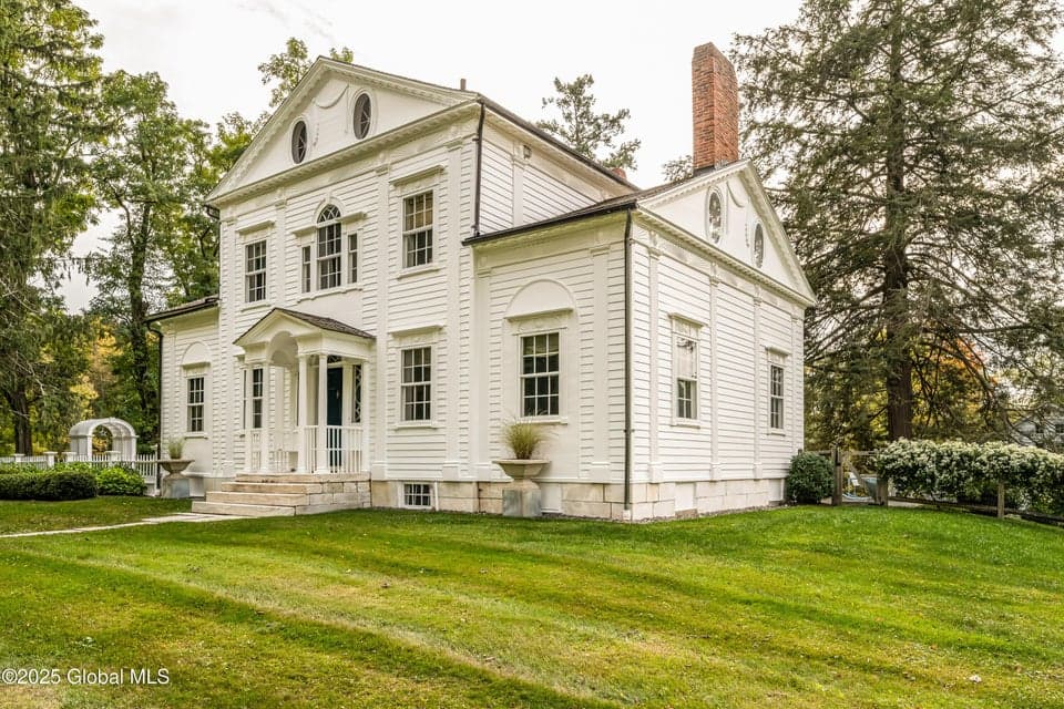 2705 County Route 9, Chatham, NY, photo 4