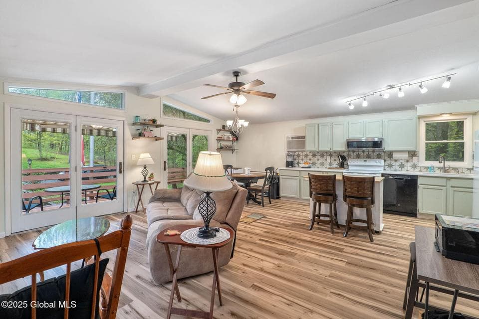 57 Brookside Acres Lane, photo 2