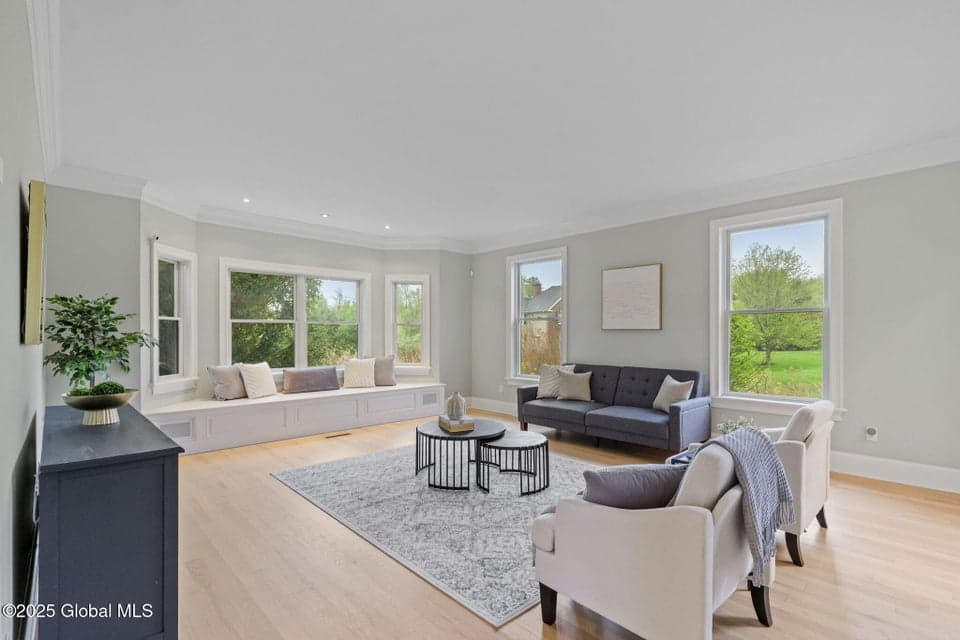 1014 Catherines Woods Drive, Niskayuna, NY, photo 5