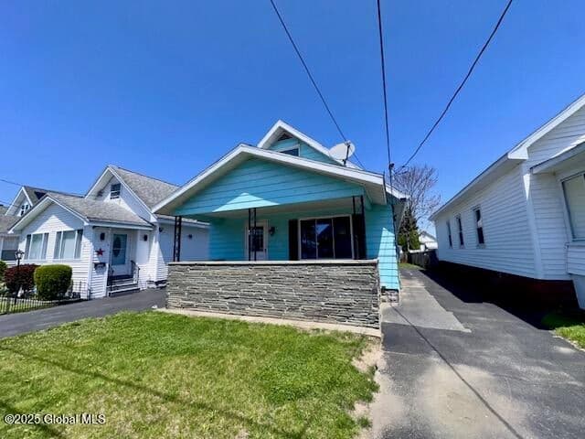 1321 Richard Street, photo 1