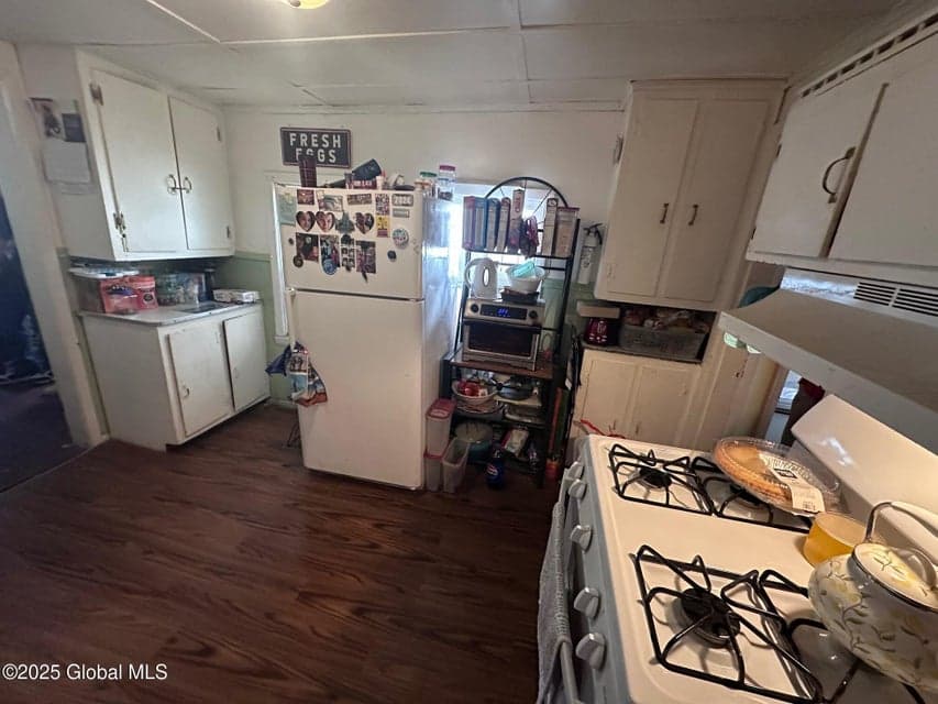 122 Hoosac Street, Johnstown, NY 12095, photo 3