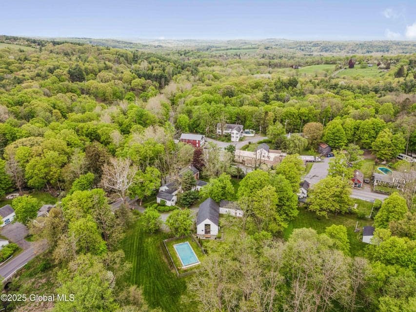 632 Albany Turnpike, Chatham, NY, photo 2