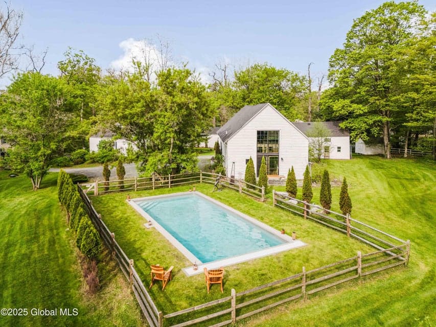 632 Albany Turnpike, Chatham, NY, photo 4