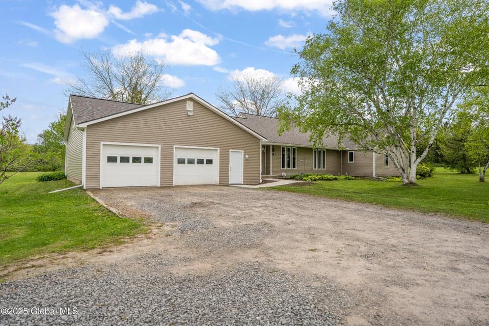 300 Egelston Road, Fultonville, NY, photo 2
