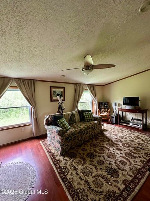 3177 St Hwy 20, photo 3