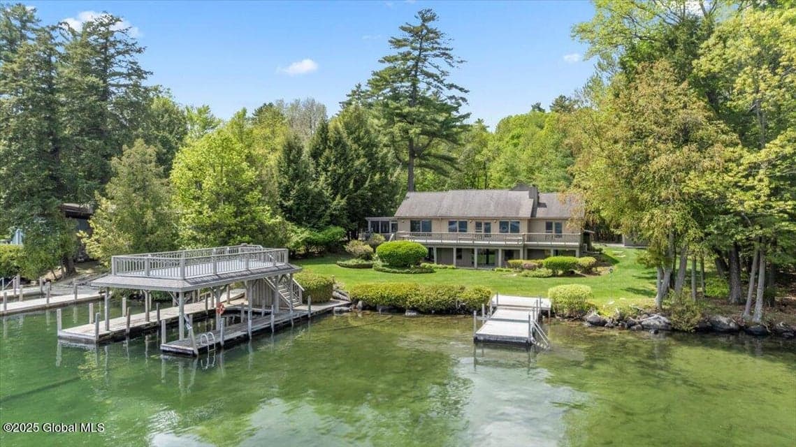 31 Fish Point Road, Bolton, NY, photo 1