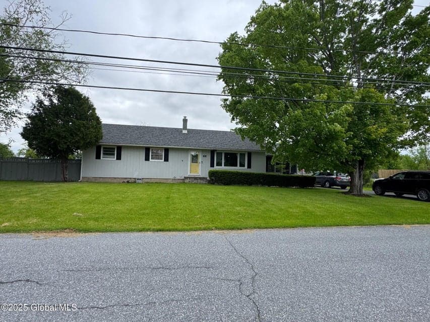 38 Third Avenue, Ticonderoga, NY 12883, photo 3