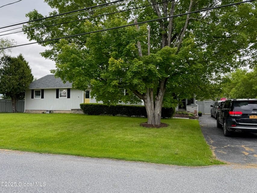 38 Third Avenue, Ticonderoga, NY 12883, photo 4