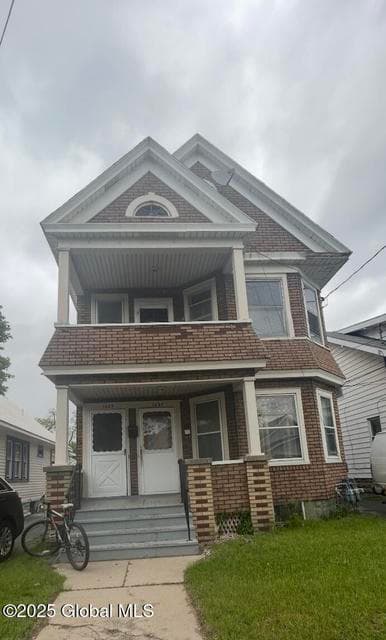 1435 Van Cortland Street